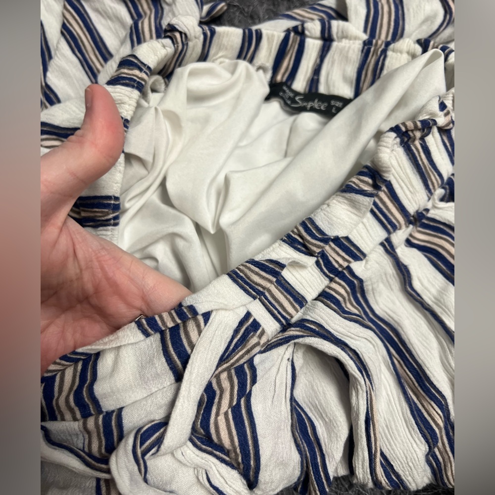 Simplee Apparel Striped Linded Pants with Large Slits on the Pantlegs! - Picture 9 of 16